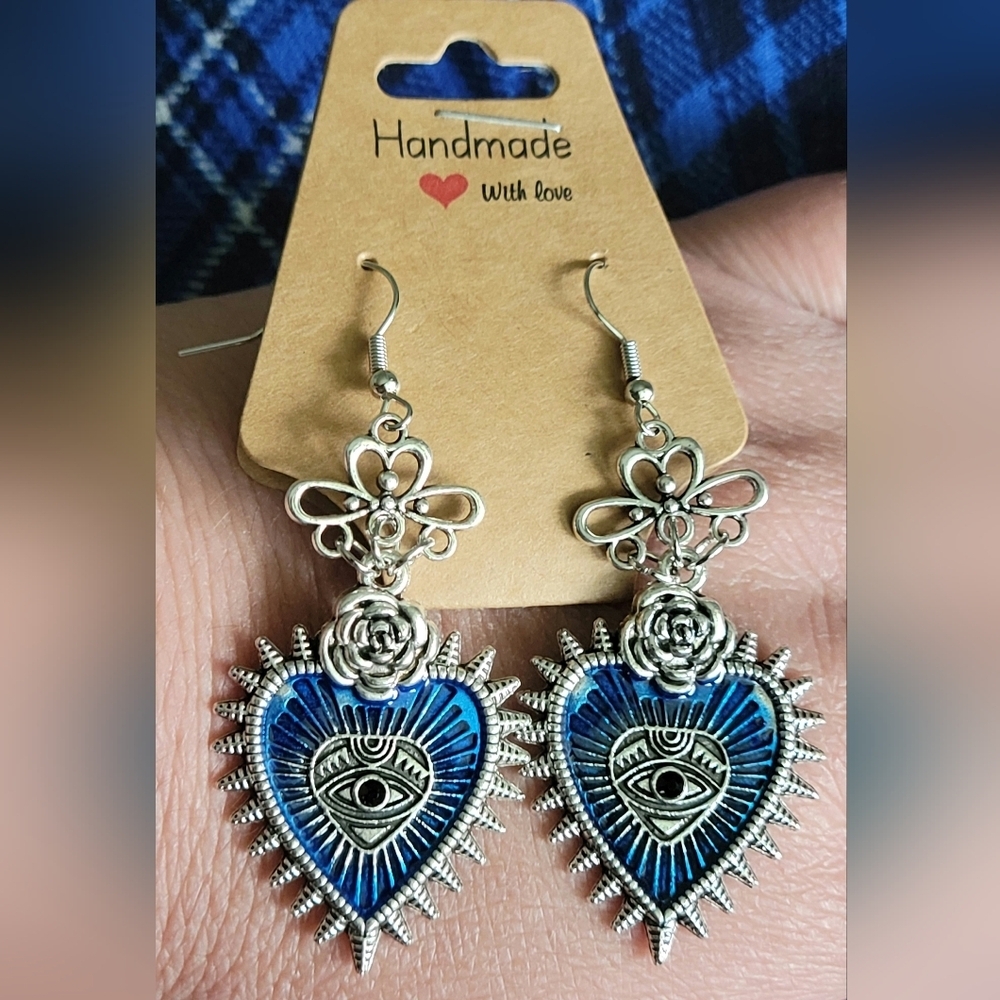 Spiked Blue Heart Eye Rose Handmade Earrings Punk Goth Emo Dangle Gothic - Picture 5 of 13